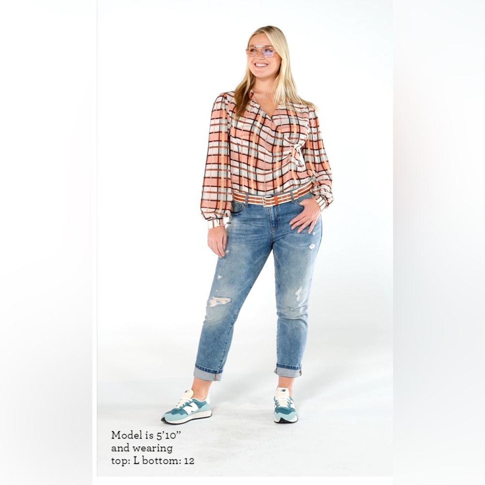 Cabi Malibu Distressed Women's Jeans
